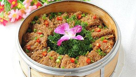 荷叶粉蒸肉的图片