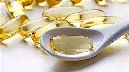 鱼油：吃鱼就够了