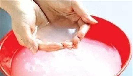 淘米水 淘米水